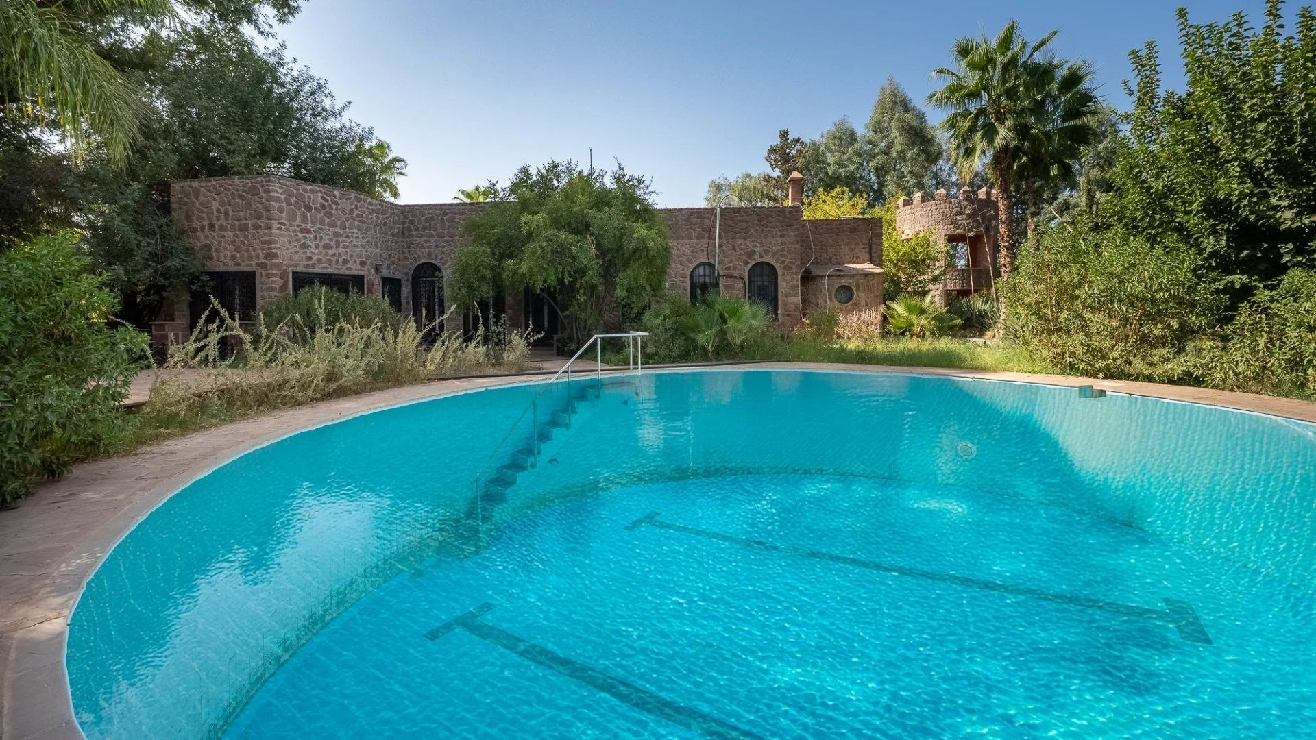 Buy Villa 16&nbsp;rooms 1100&nbsp;m² Marrakech