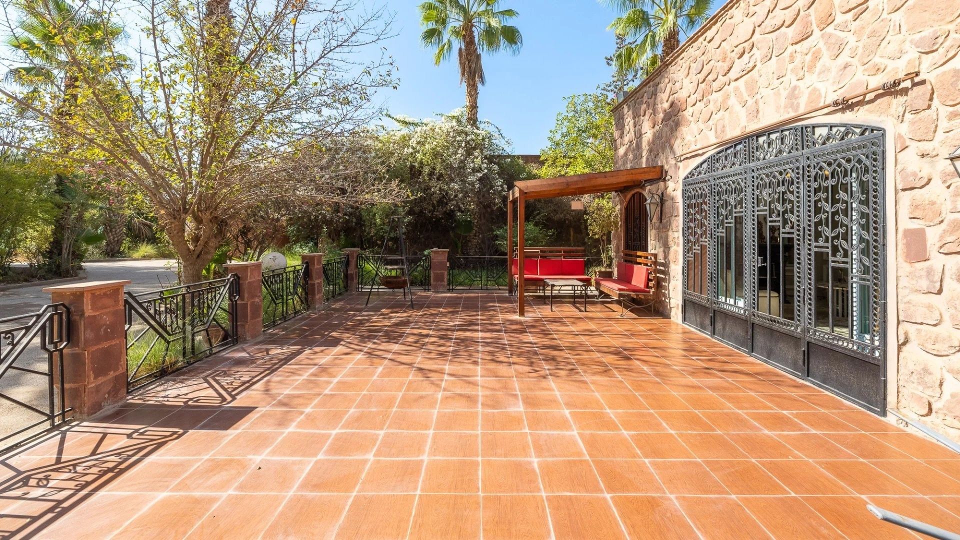 Buy Villa 16&nbsp;rooms 1100&nbsp;m² Marrakech