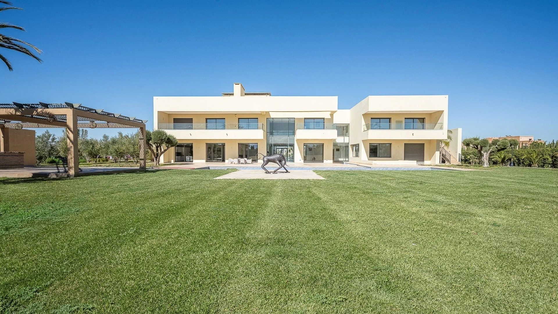 Acheter Villa 16&nbsp;pièces 1800&nbsp;m² Marrakech