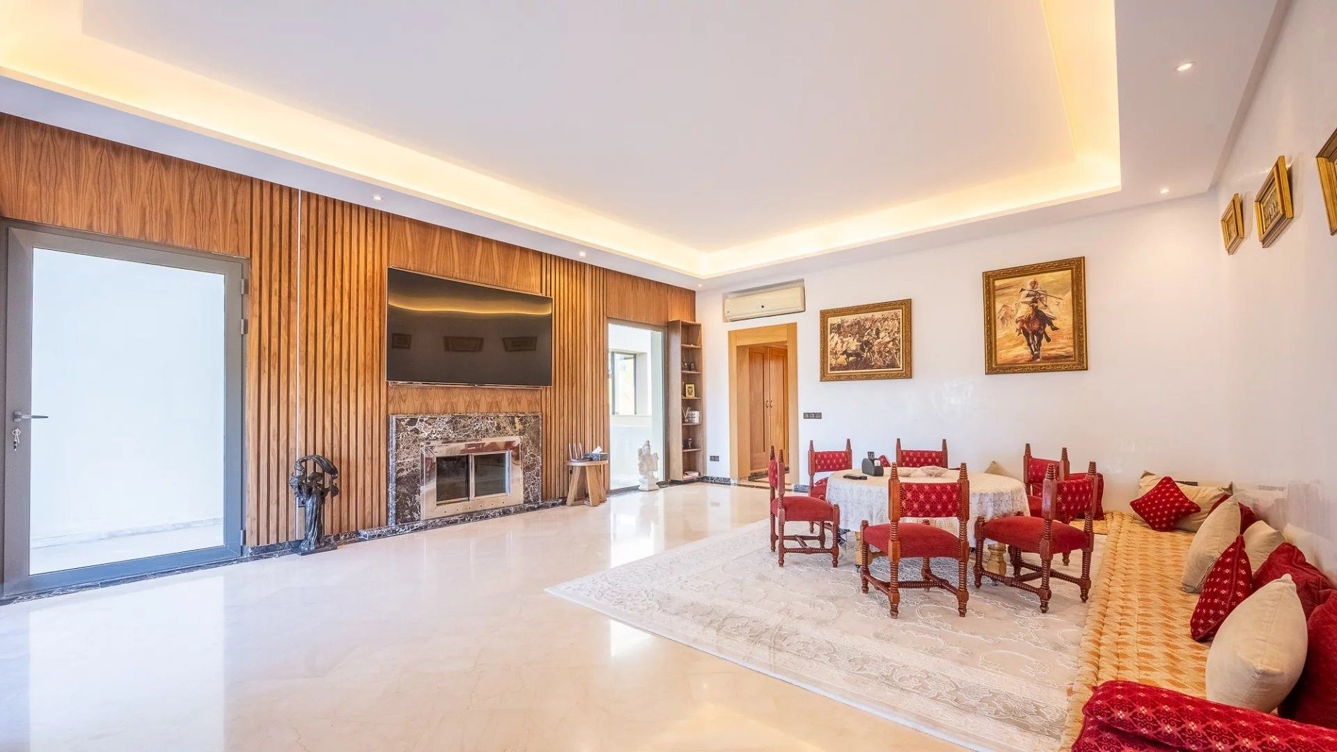 Louer Villa 16&nbsp;pièces 1800&nbsp;m² Marrakech