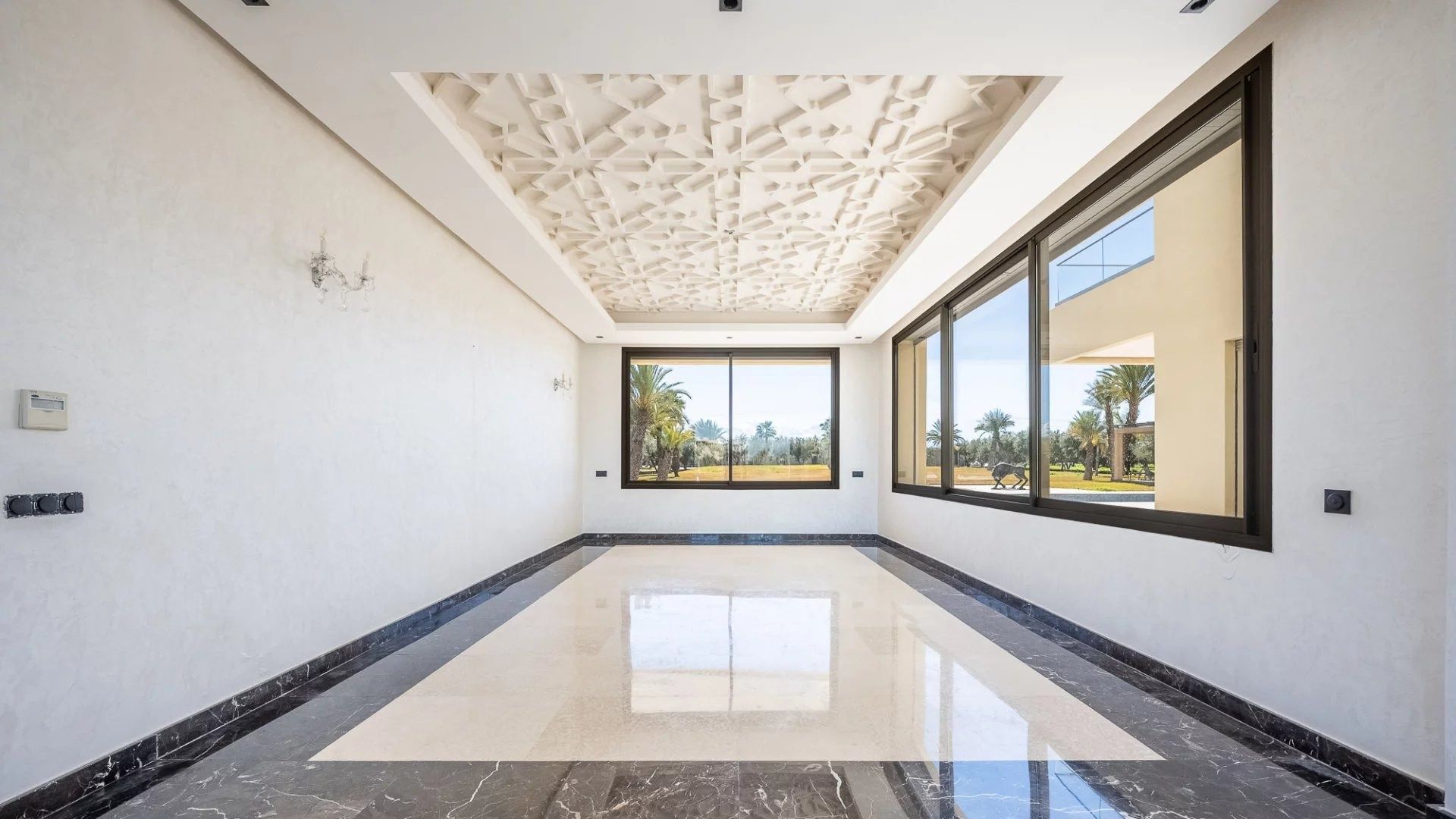 Louer Villa 16&nbsp;pièces 1800&nbsp;m² Marrakech