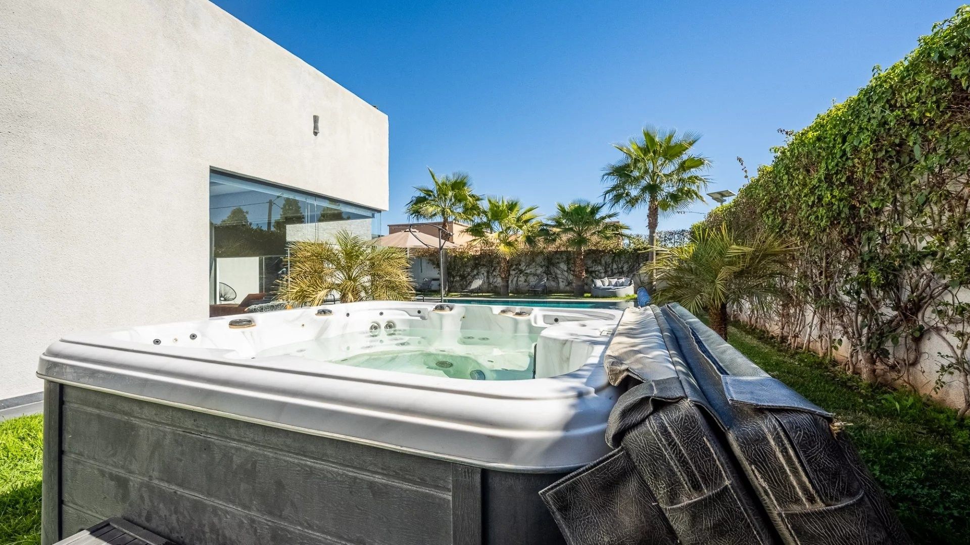 Louer Villa 5&nbsp;pièces 250&nbsp;m² Marrakech