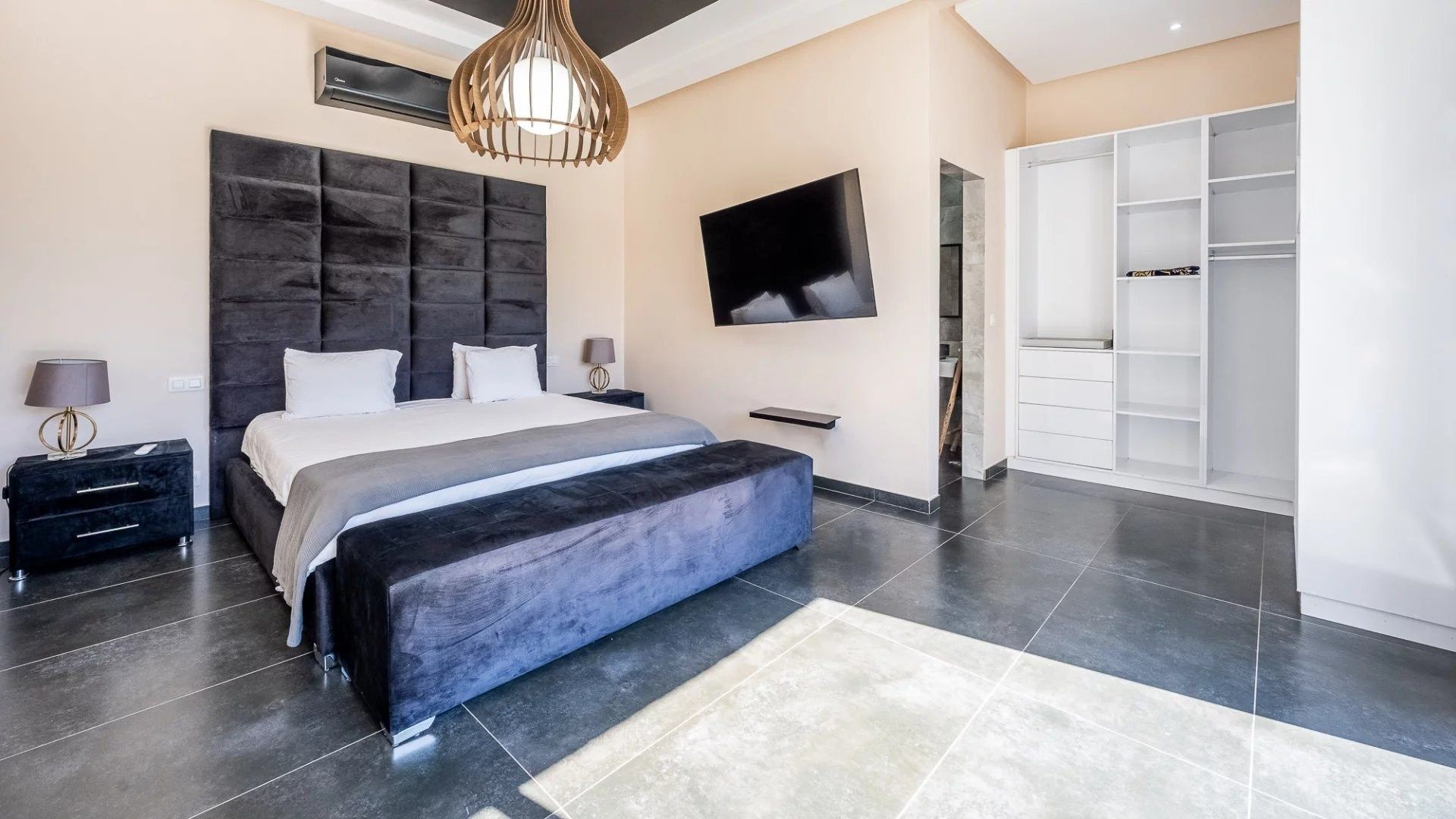 Louer Villa 5&nbsp;pièces 250&nbsp;m² Marrakech