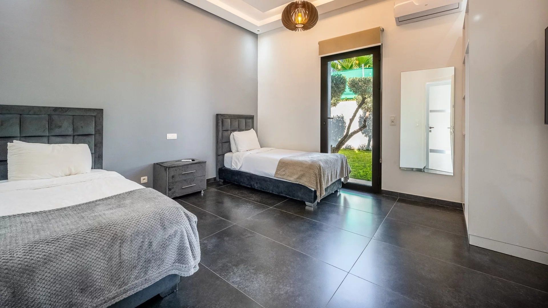 Louer Villa 5&nbsp;pièces 250&nbsp;m² Marrakech