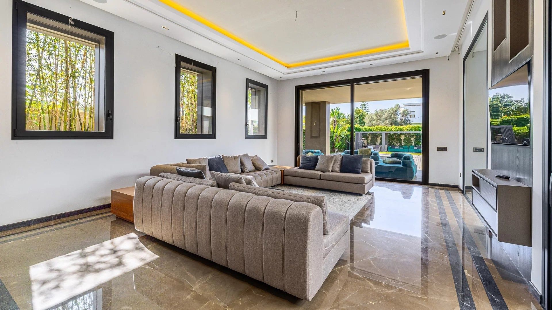 Acheter Villa 10&nbsp;pièces 1750&nbsp;m² Rabat