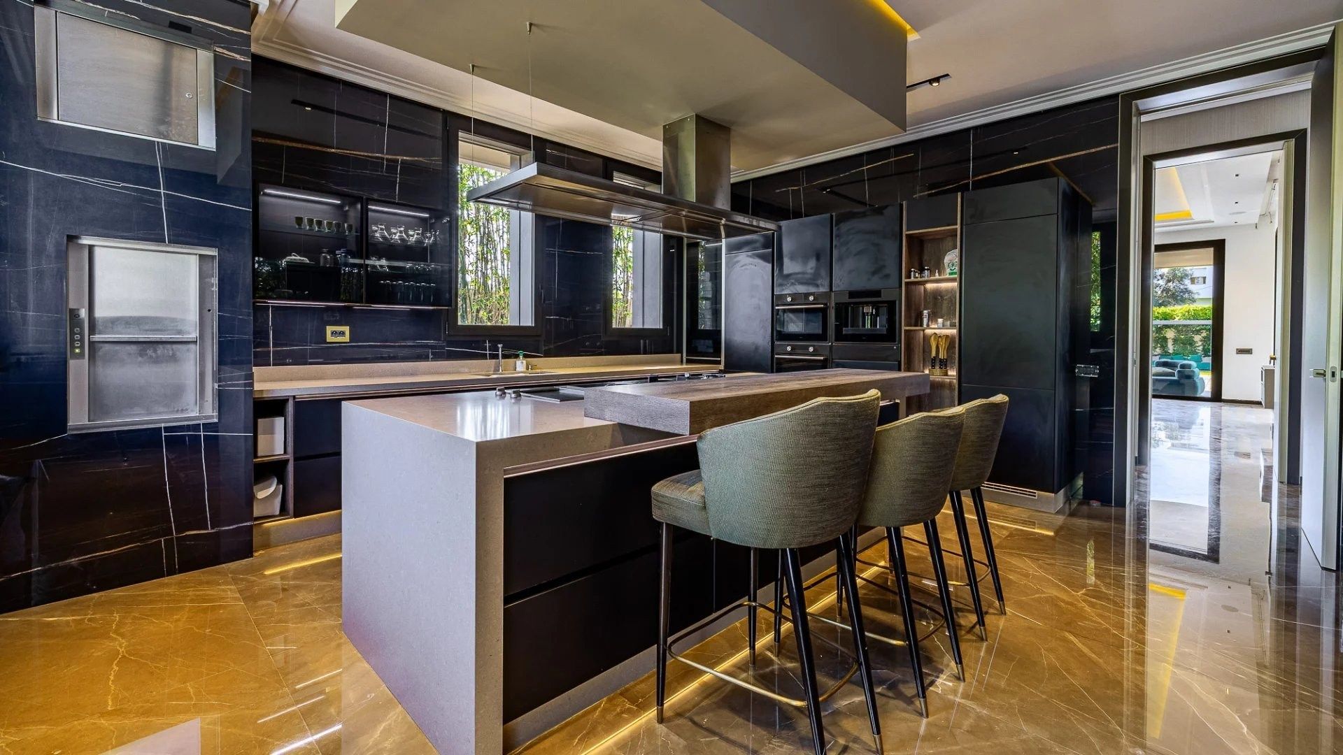 Acheter Villa 10&nbsp;pièces 1750&nbsp;m² Rabat