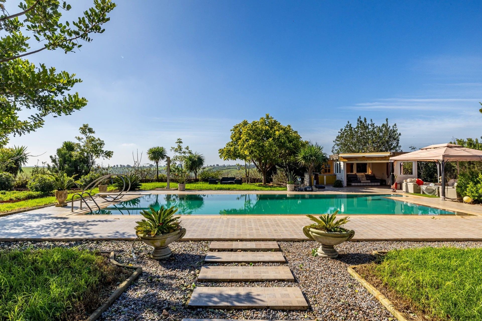Buy House 15&nbsp;rooms 130000&nbsp;m² Benslimane