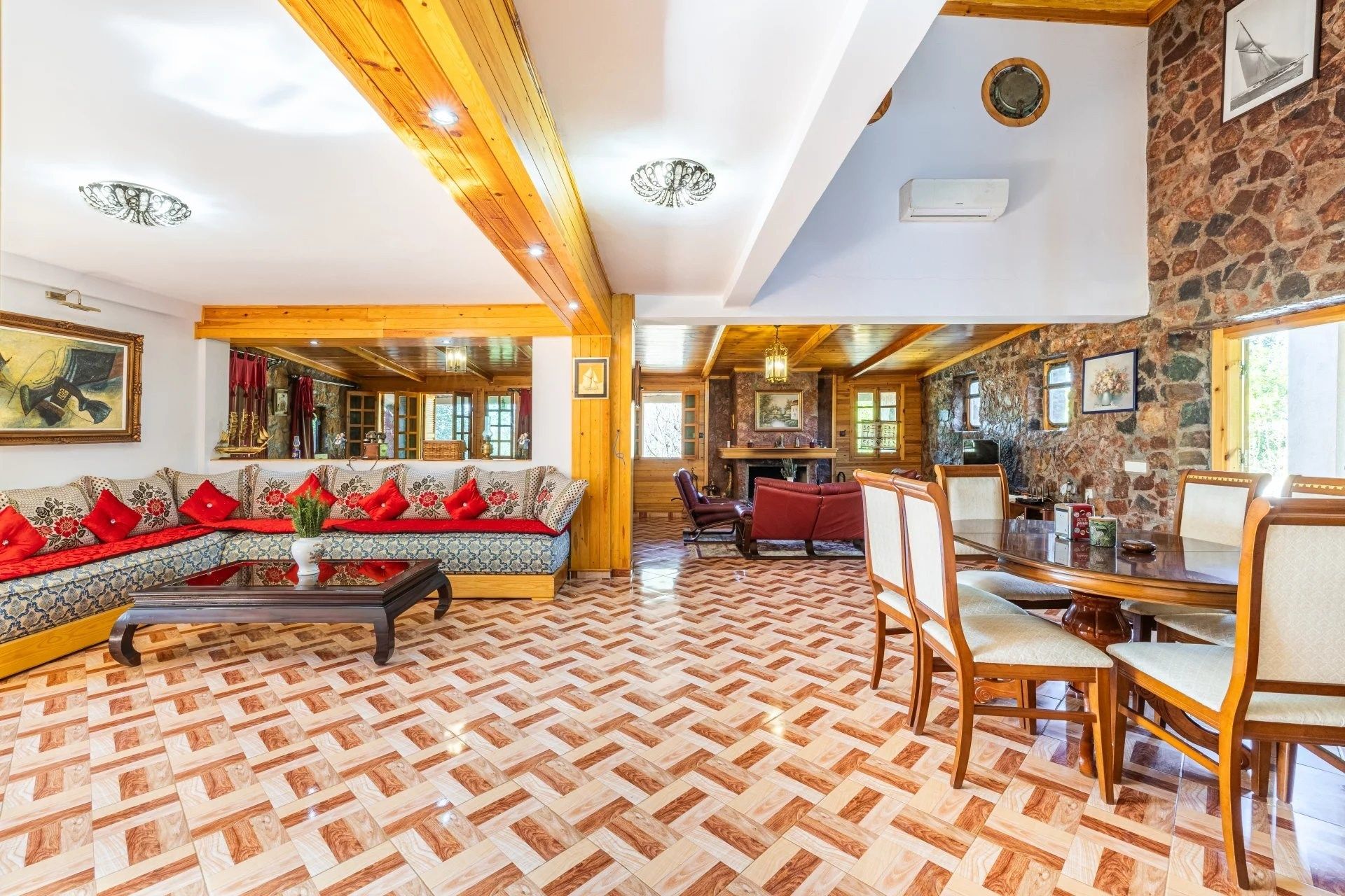 Buy House 15&nbsp;rooms 130000&nbsp;m² Benslimane