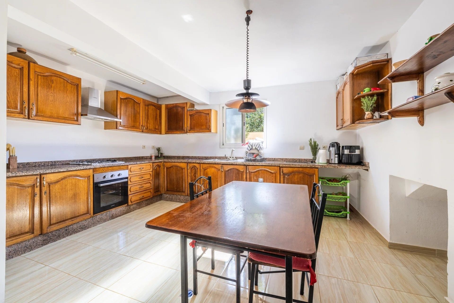 Buy House 15&nbsp;rooms 130000&nbsp;m² Benslimane