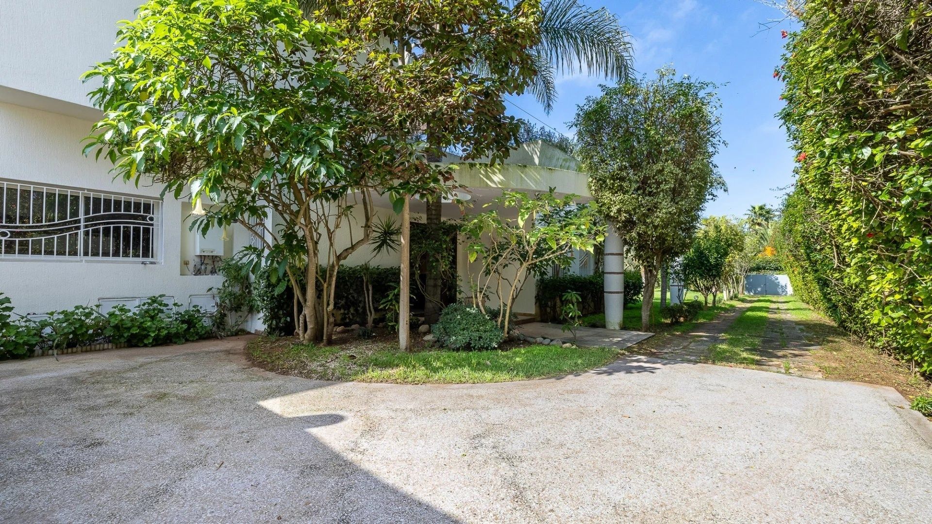 Louer Villa 4&nbsp;pièces 600&nbsp;m² Marrakech