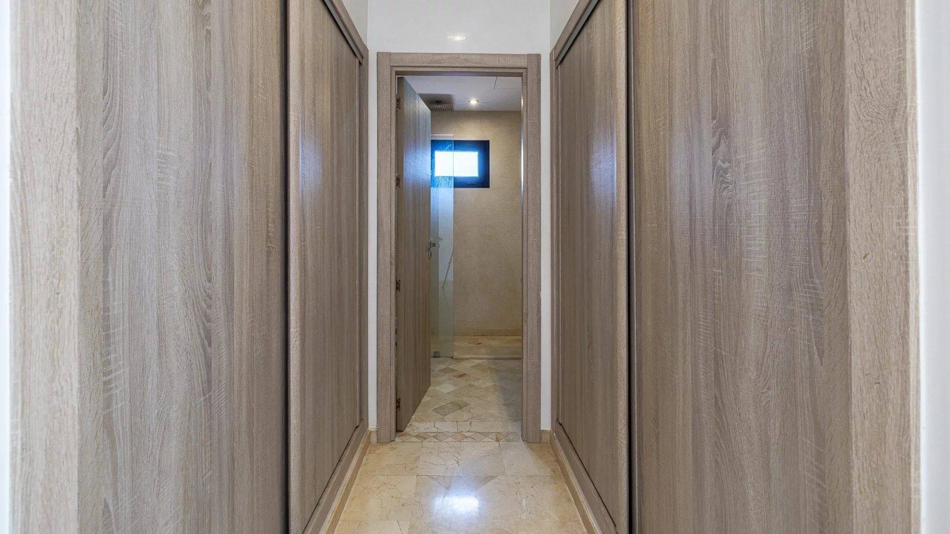 Louer Appartement 5&nbsp;pièces 245&nbsp;m² Marrakech