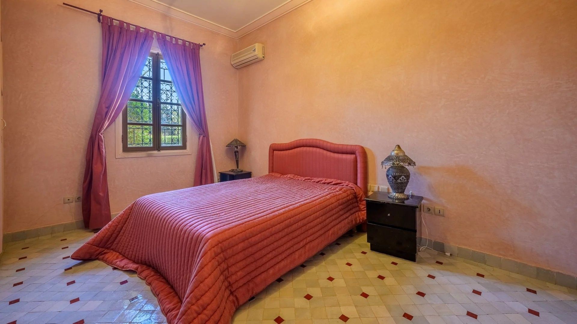 Buy Villa 8&nbsp;rooms 650&nbsp;m² Marrakech
