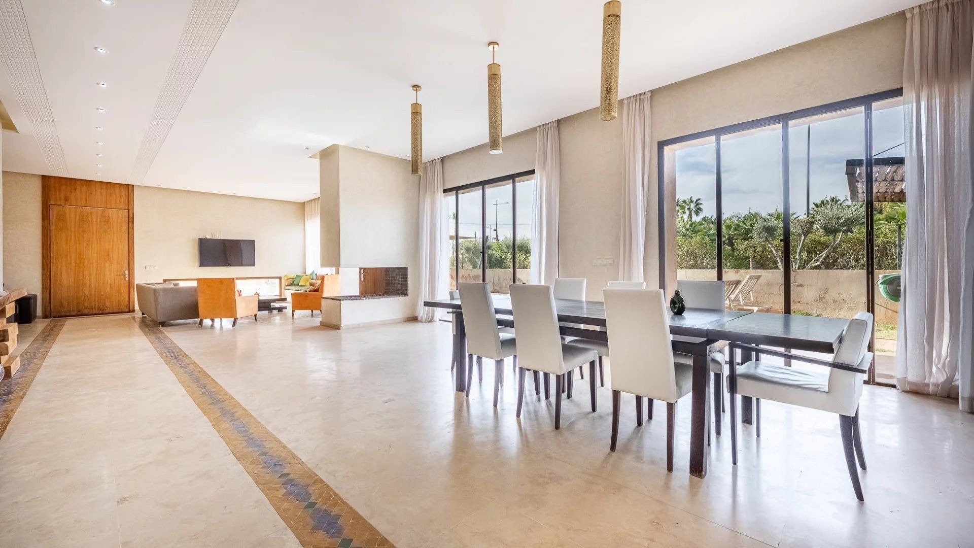 Louer Villa 7&nbsp;pièces 600&nbsp;m² Marrakech