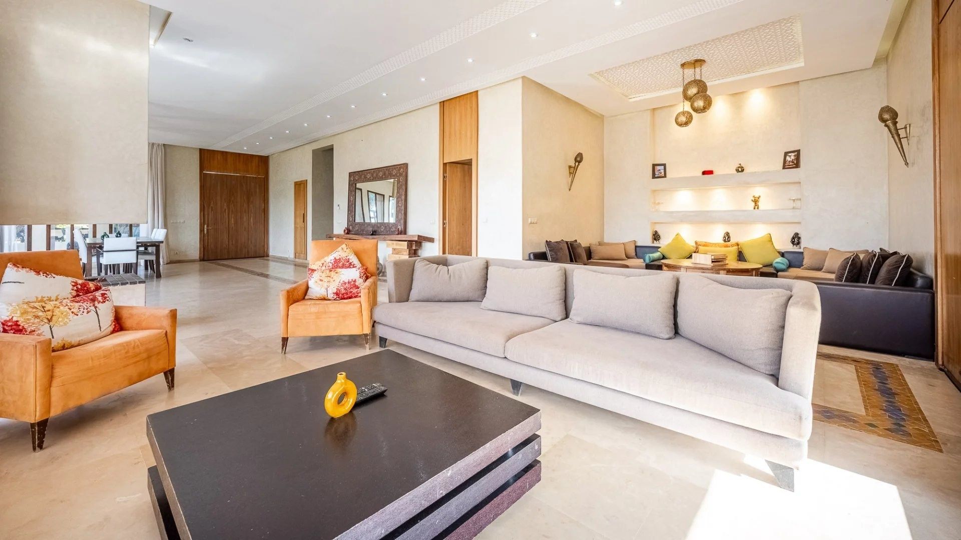 Louer Villa 7&nbsp;pièces 600&nbsp;m² Marrakech