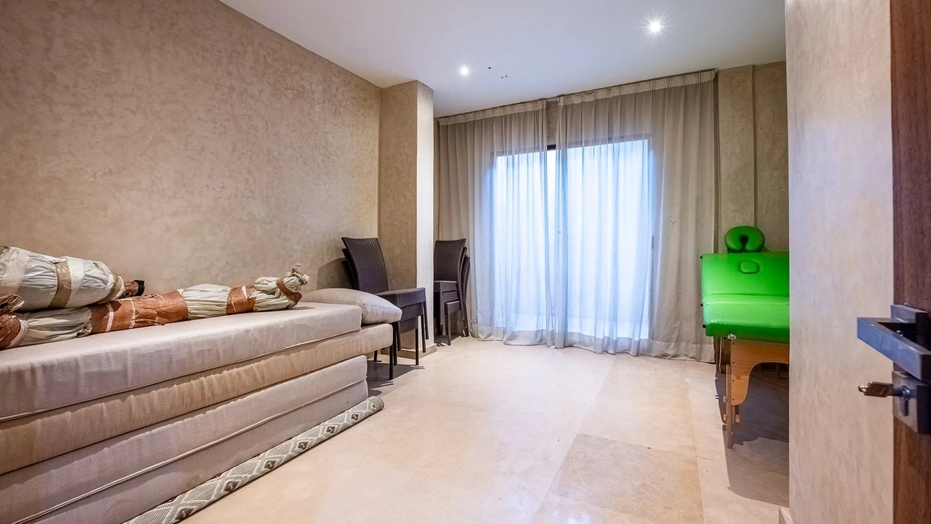 Louer Villa 7&nbsp;pièces 600&nbsp;m² Marrakech