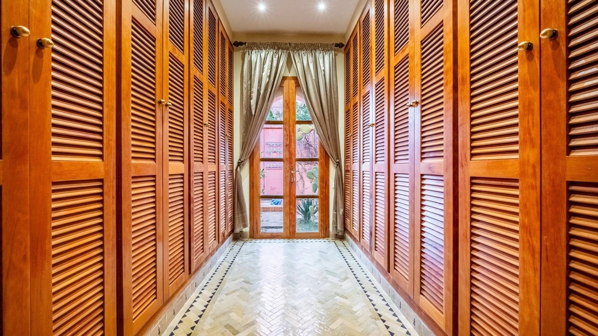 Acheter Villa 5&nbsp;pièces 400&nbsp;m² Marrakech