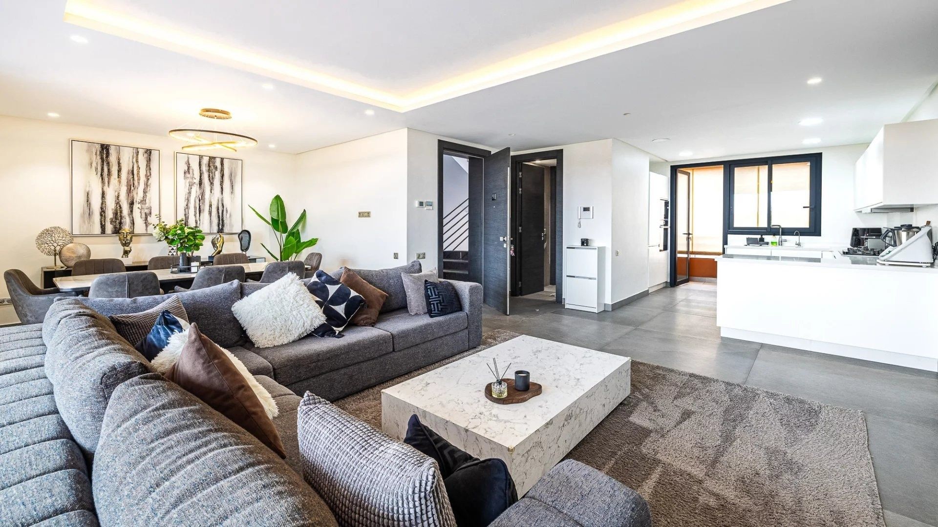 Louer Appartement 5&nbsp;pièces 160&nbsp;m² Marrakech