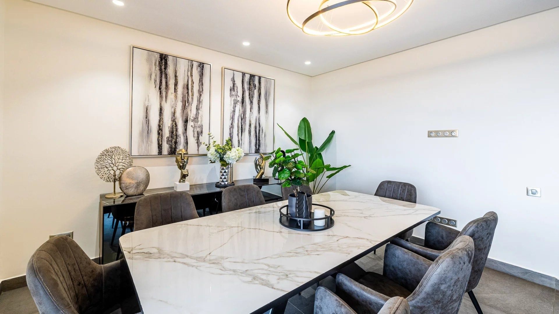 Louer Appartement 5&nbsp;pièces 160&nbsp;m² Marrakech