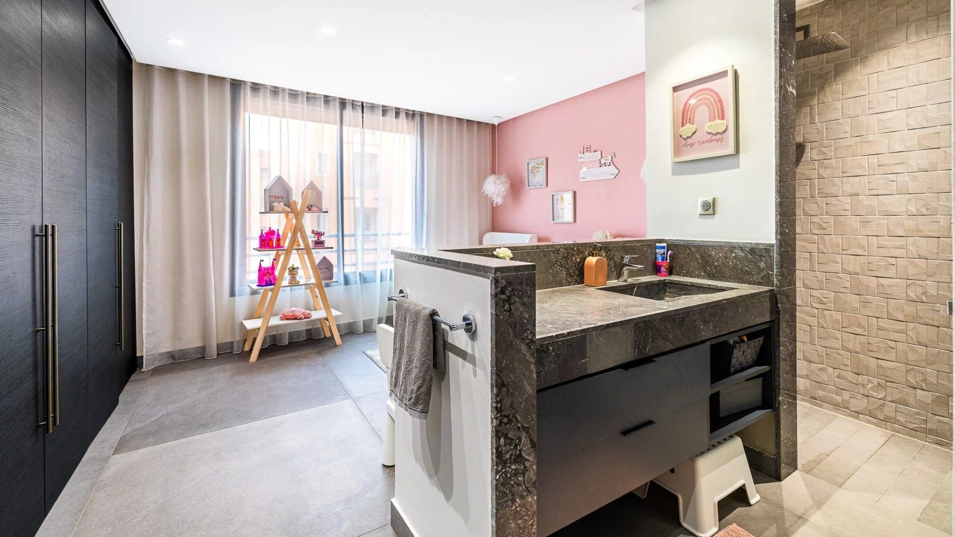 Louer Appartement 5&nbsp;pièces 160&nbsp;m² Marrakech