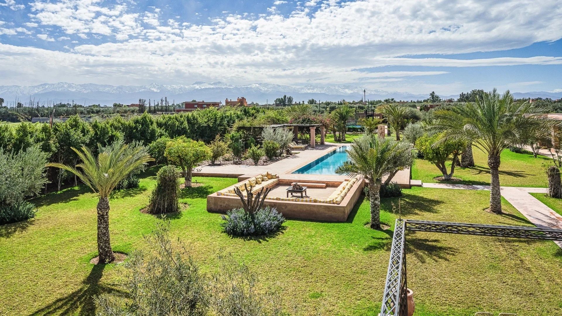 Buy House 13&nbsp;rooms 540&nbsp;m² Marrakech