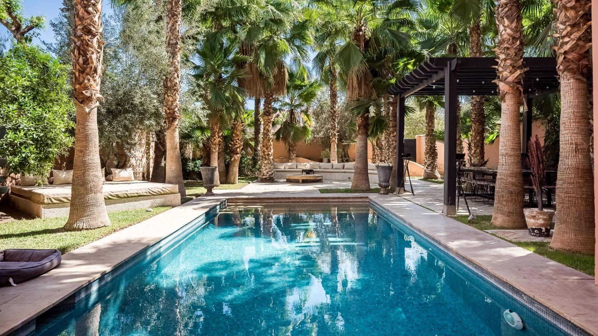 Louer Villa 5&nbsp;pièces 300&nbsp;m² Marrakech