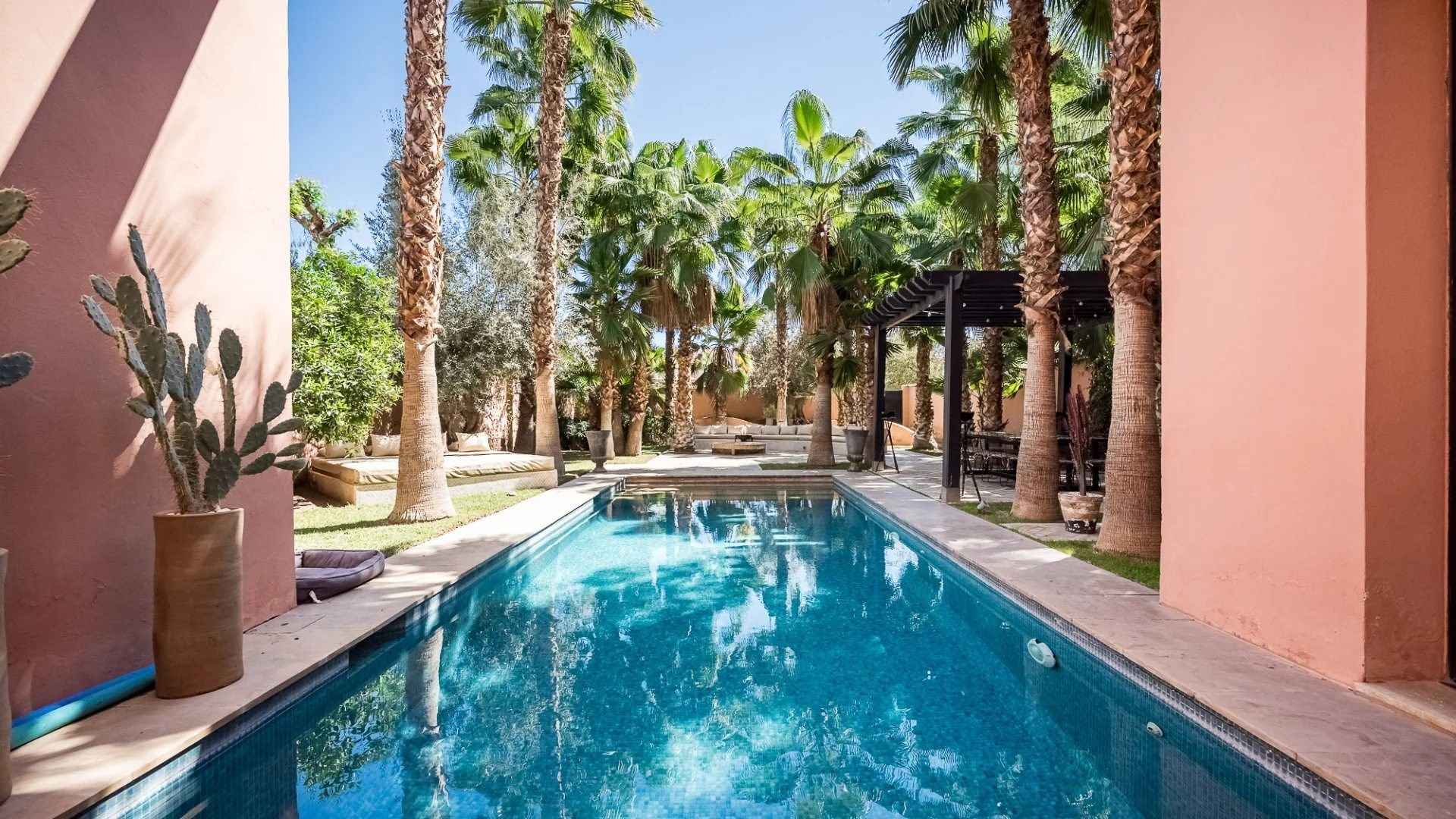 Louer Villa 5&nbsp;pièces 300&nbsp;m² Marrakech