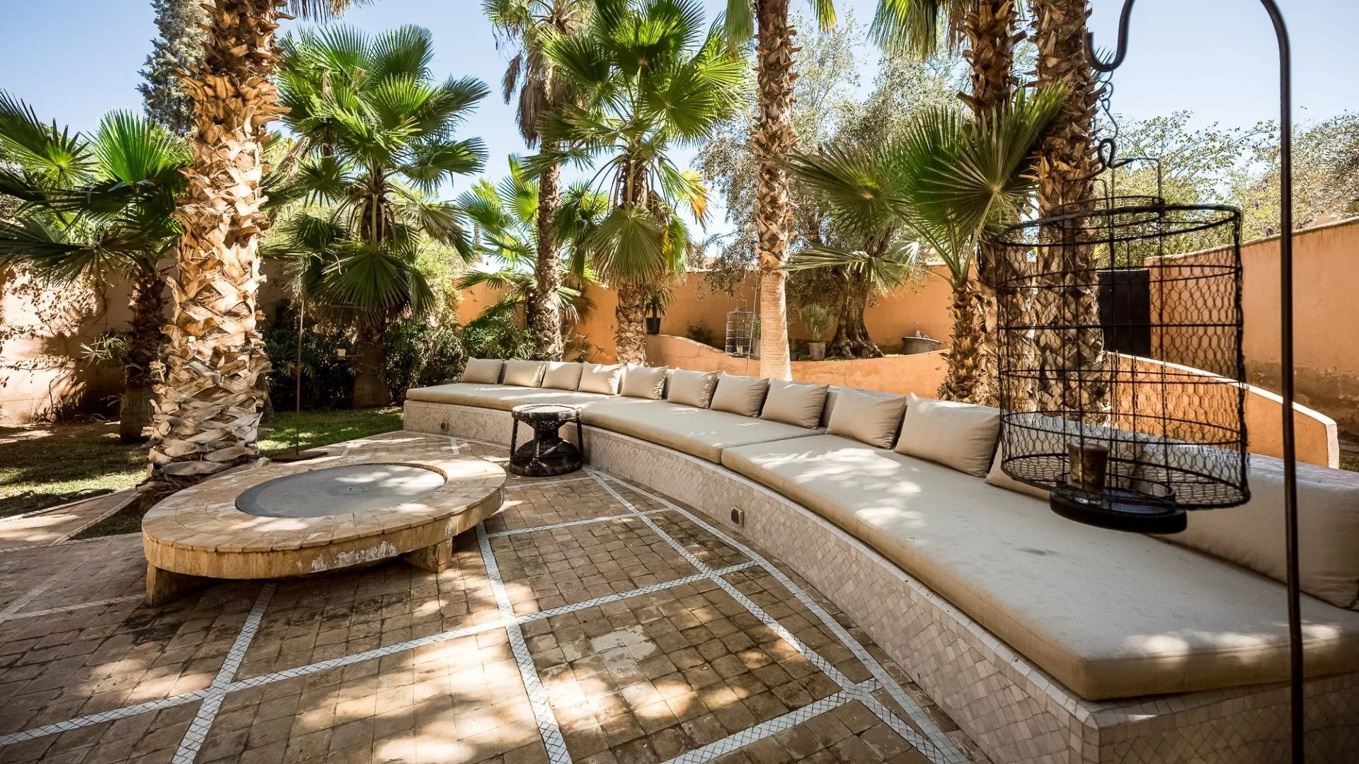 Louer Villa 5&nbsp;pièces 300&nbsp;m² Marrakech
