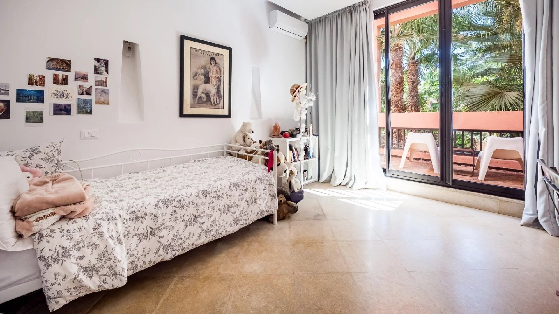 Louer Villa 5&nbsp;pièces 300&nbsp;m² Marrakech