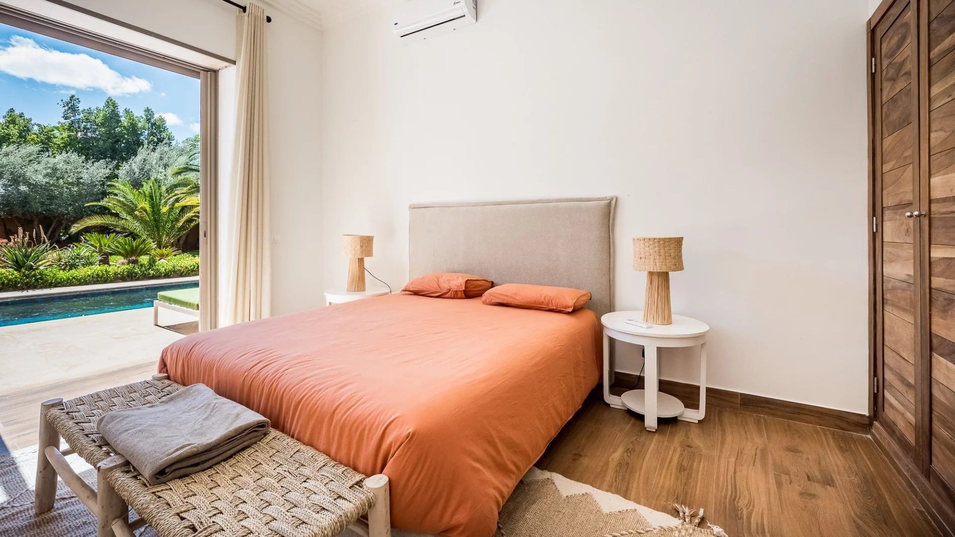 Rent Villa 5&nbsp;rooms 400&nbsp;m² Marrakech