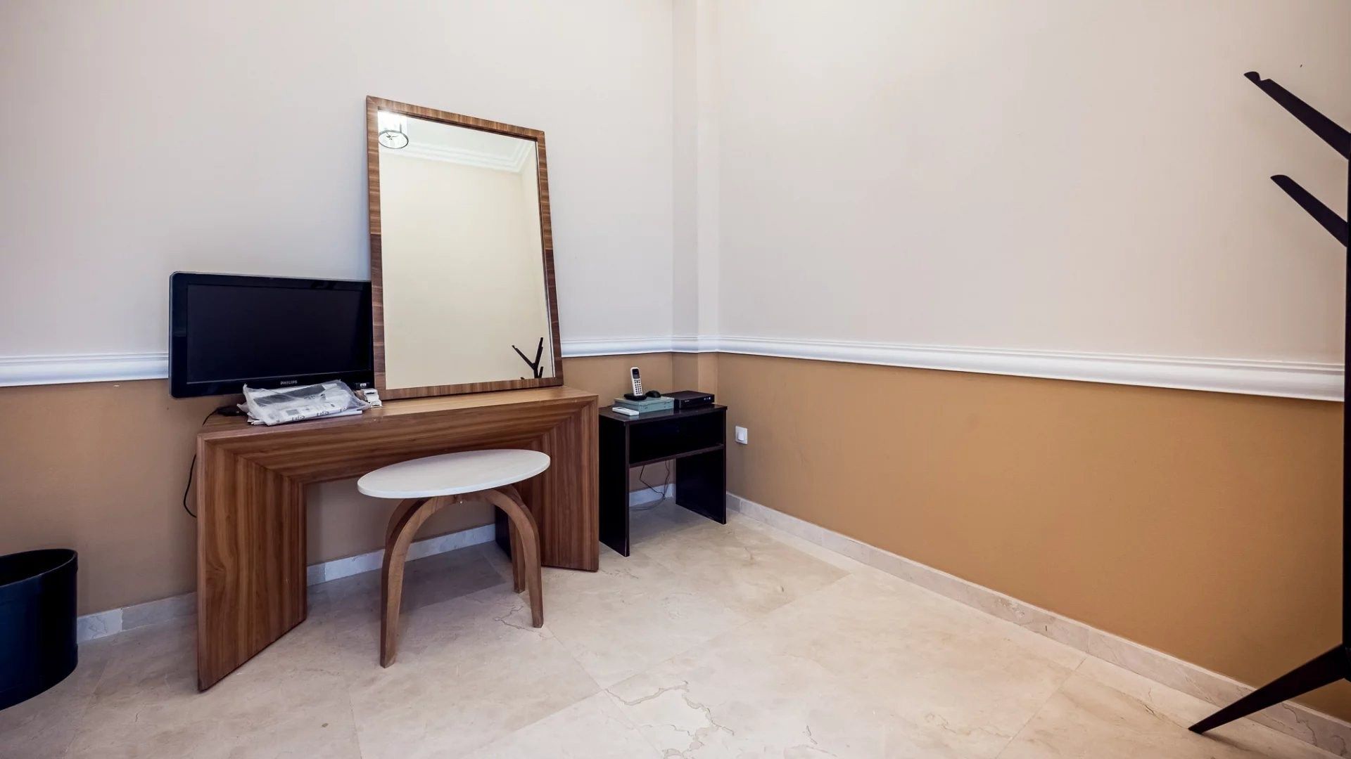 Rent Villa 5&nbsp;rooms 400&nbsp;m² Marrakech