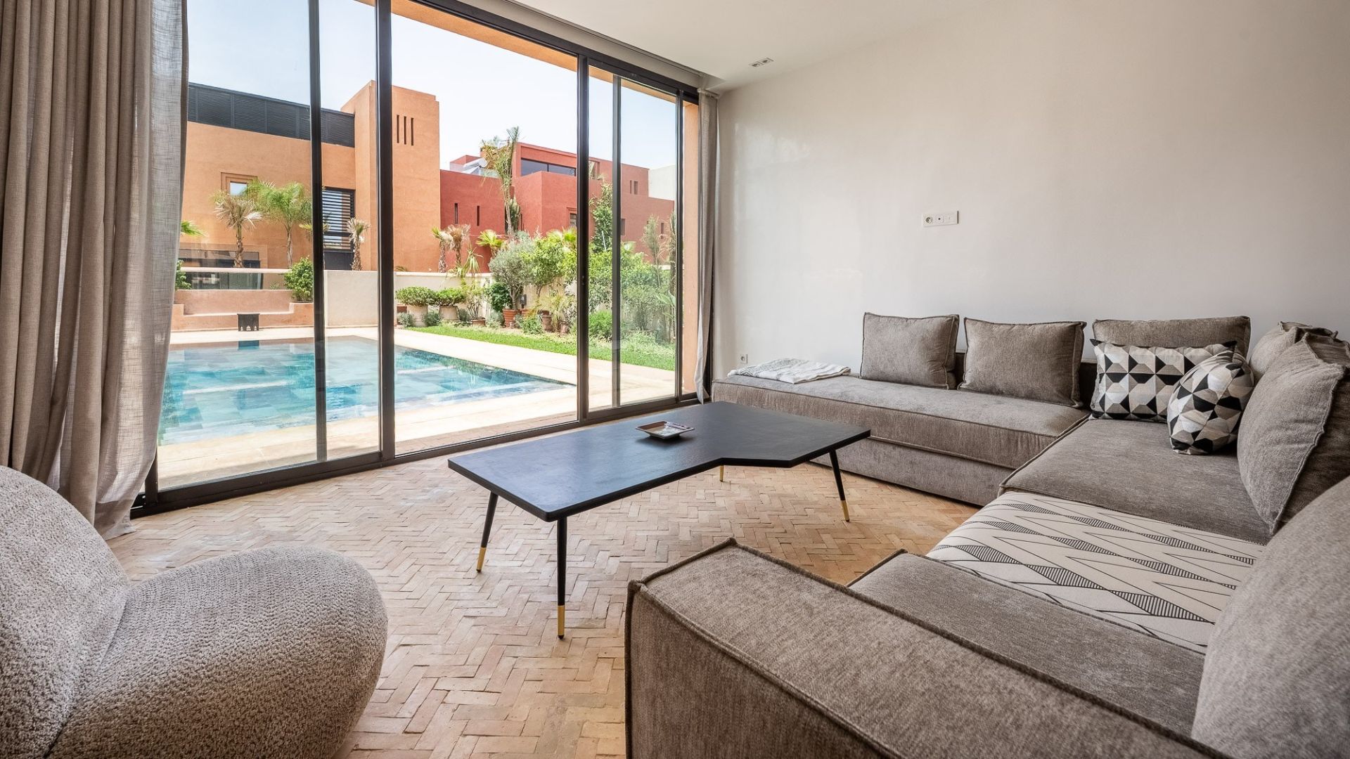 Louer Villa 6&nbsp;pièces 340&nbsp;m² Marrakech
