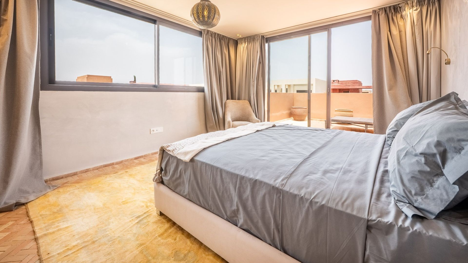 Louer Villa 6&nbsp;pièces 340&nbsp;m² Marrakech