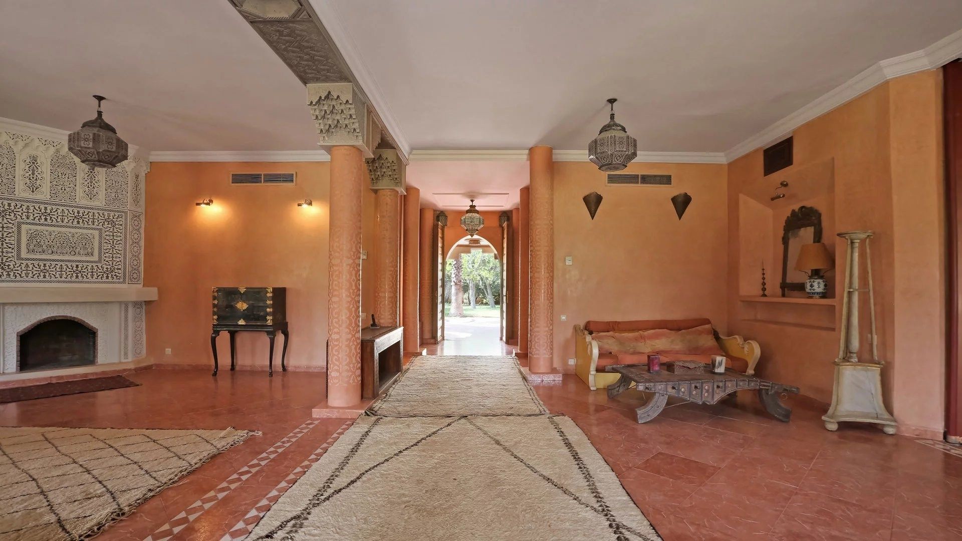 Buy Villa 8&nbsp;rooms 1810&nbsp;m² Marrakech