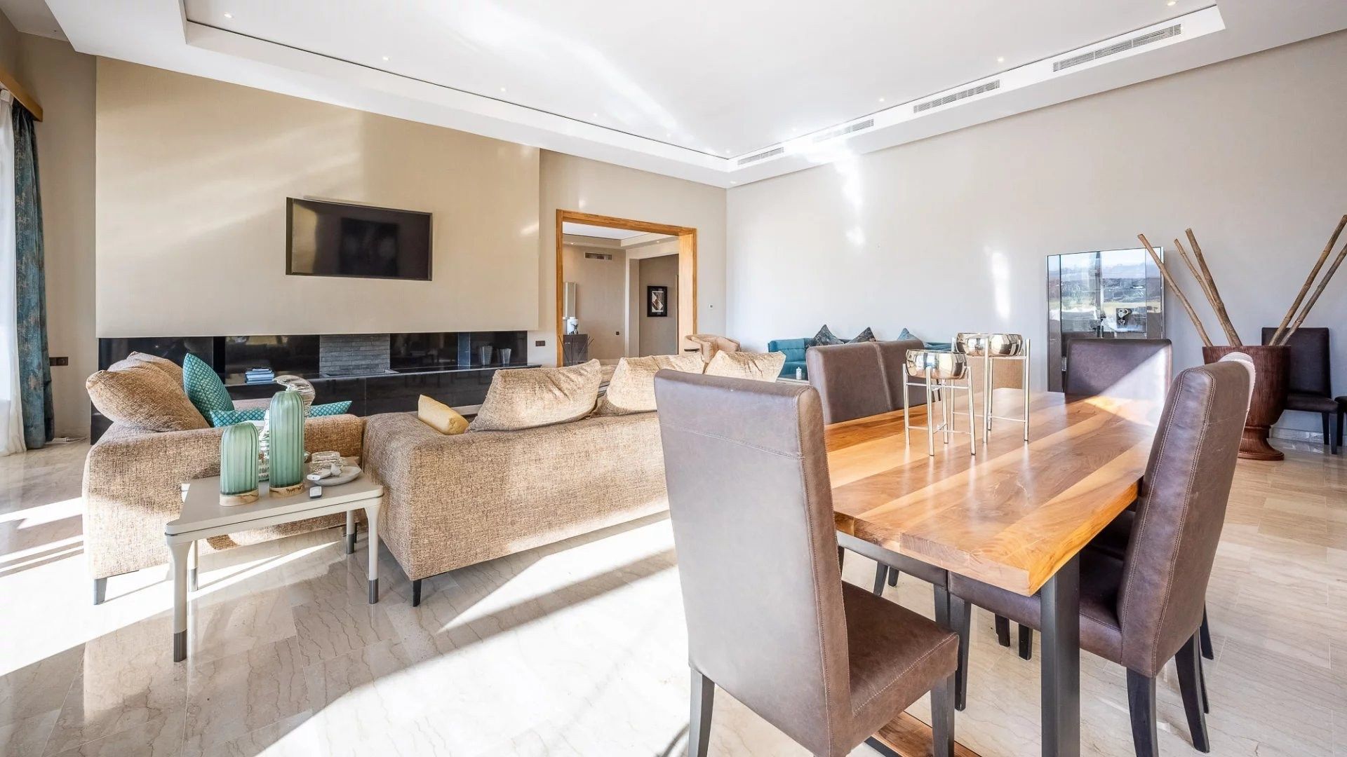 Louer Villa 9&nbsp;pièces 600&nbsp;m² Marrakech