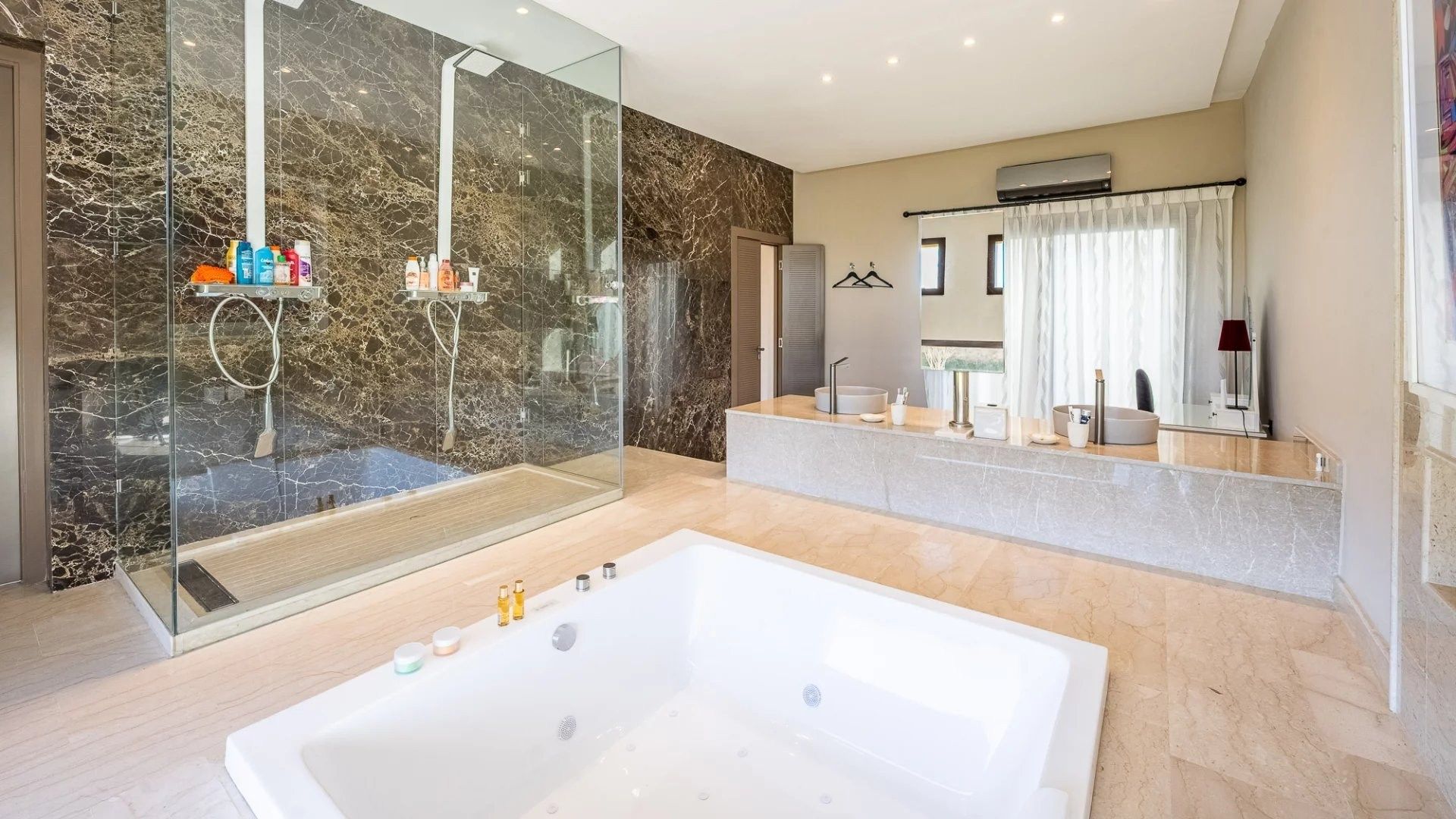 Louer Villa 9&nbsp;pièces 600&nbsp;m² Marrakech