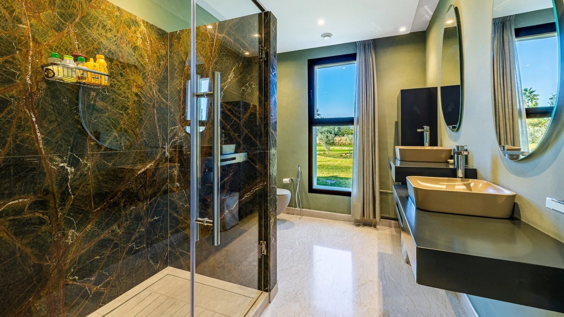 Louer Villa 9&nbsp;pièces 600&nbsp;m² Marrakech