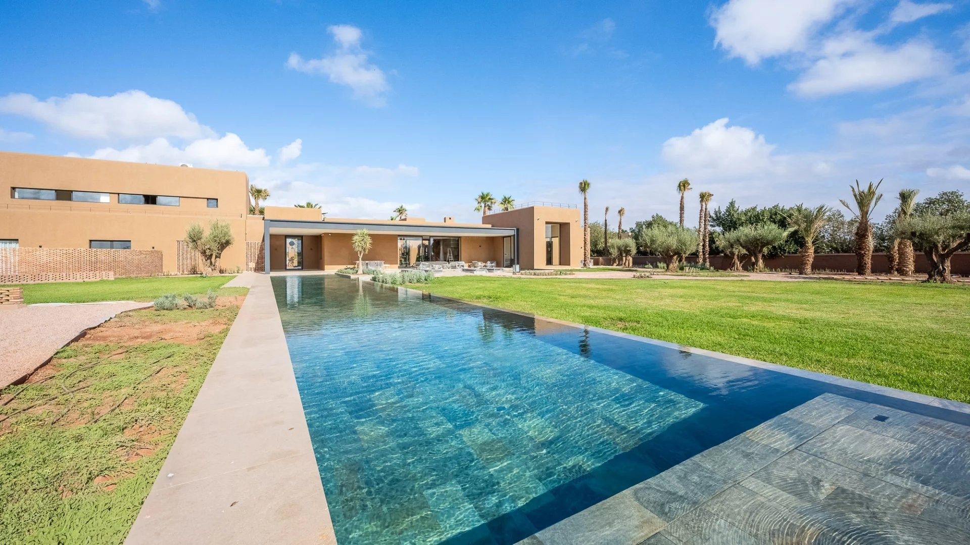 Buy Villa 12&nbsp;rooms 2100&nbsp;m² Marrakech
