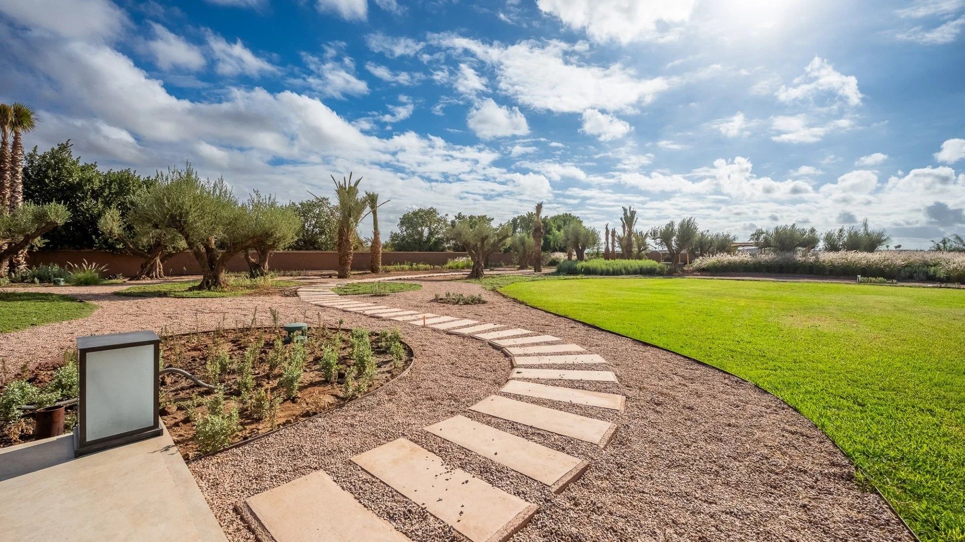 Buy Villa 12&nbsp;rooms 2100&nbsp;m² Marrakech