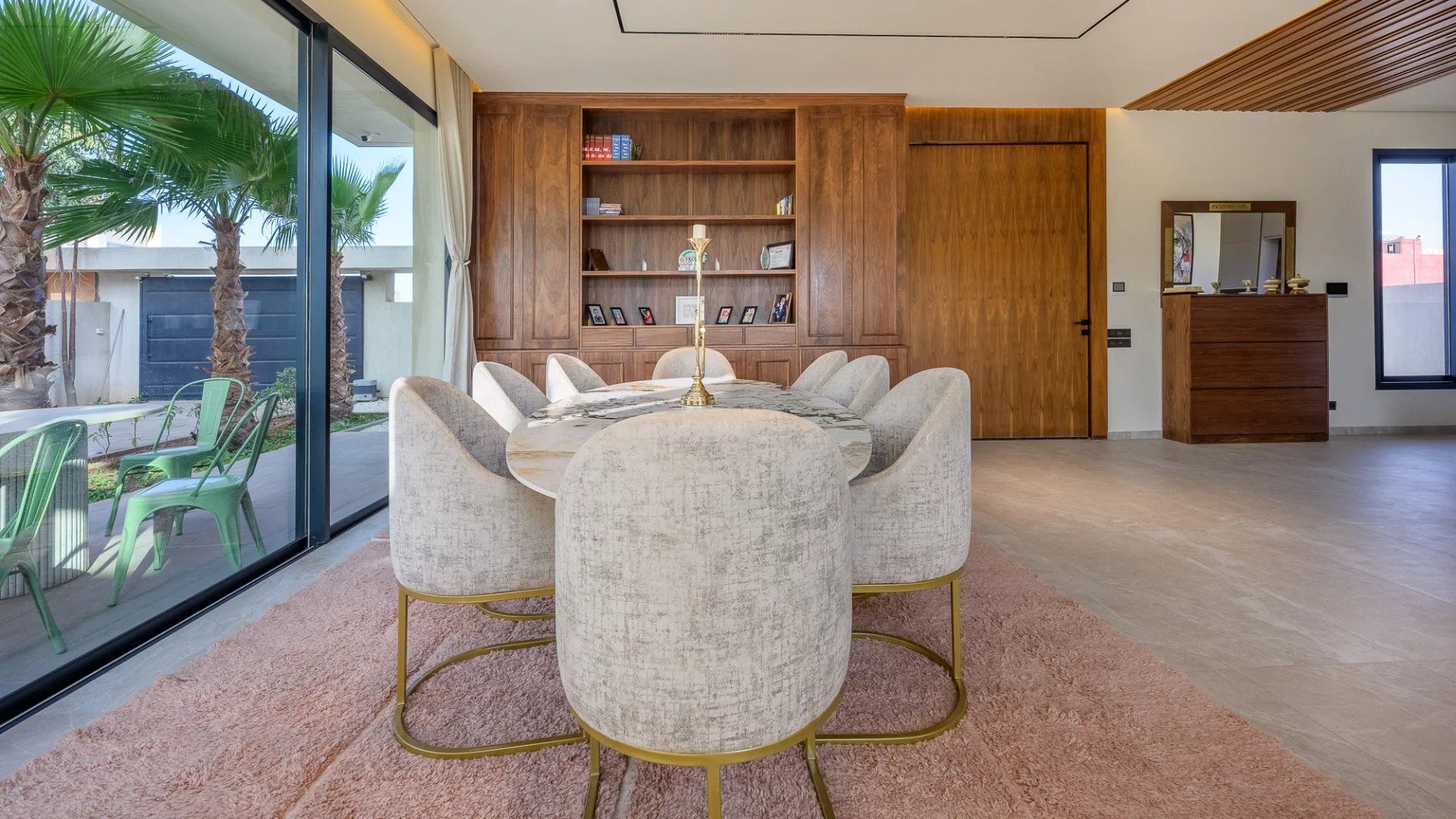 Louer Villa 8&nbsp;pièces 350&nbsp;m² Marrakech