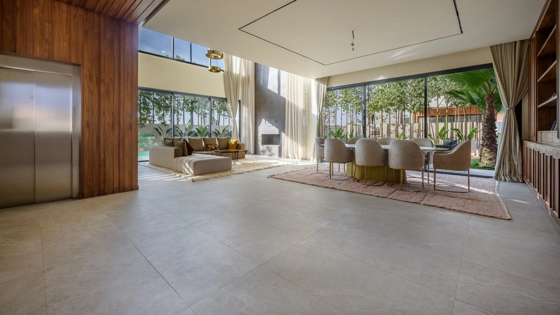 Louer Villa 8&nbsp;pièces 350&nbsp;m² Marrakech