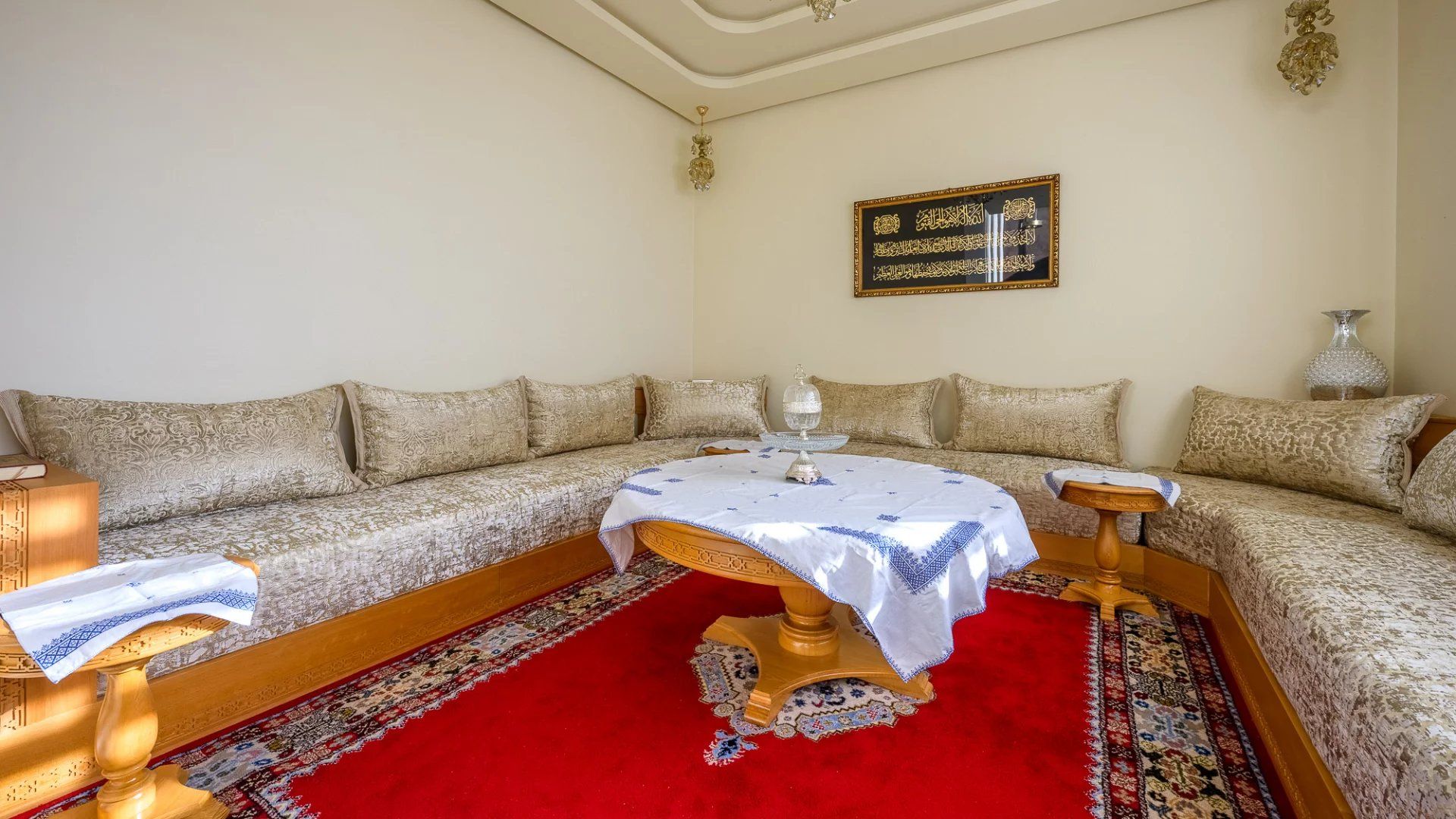 Louer Villa 8&nbsp;pièces 350&nbsp;m² Marrakech