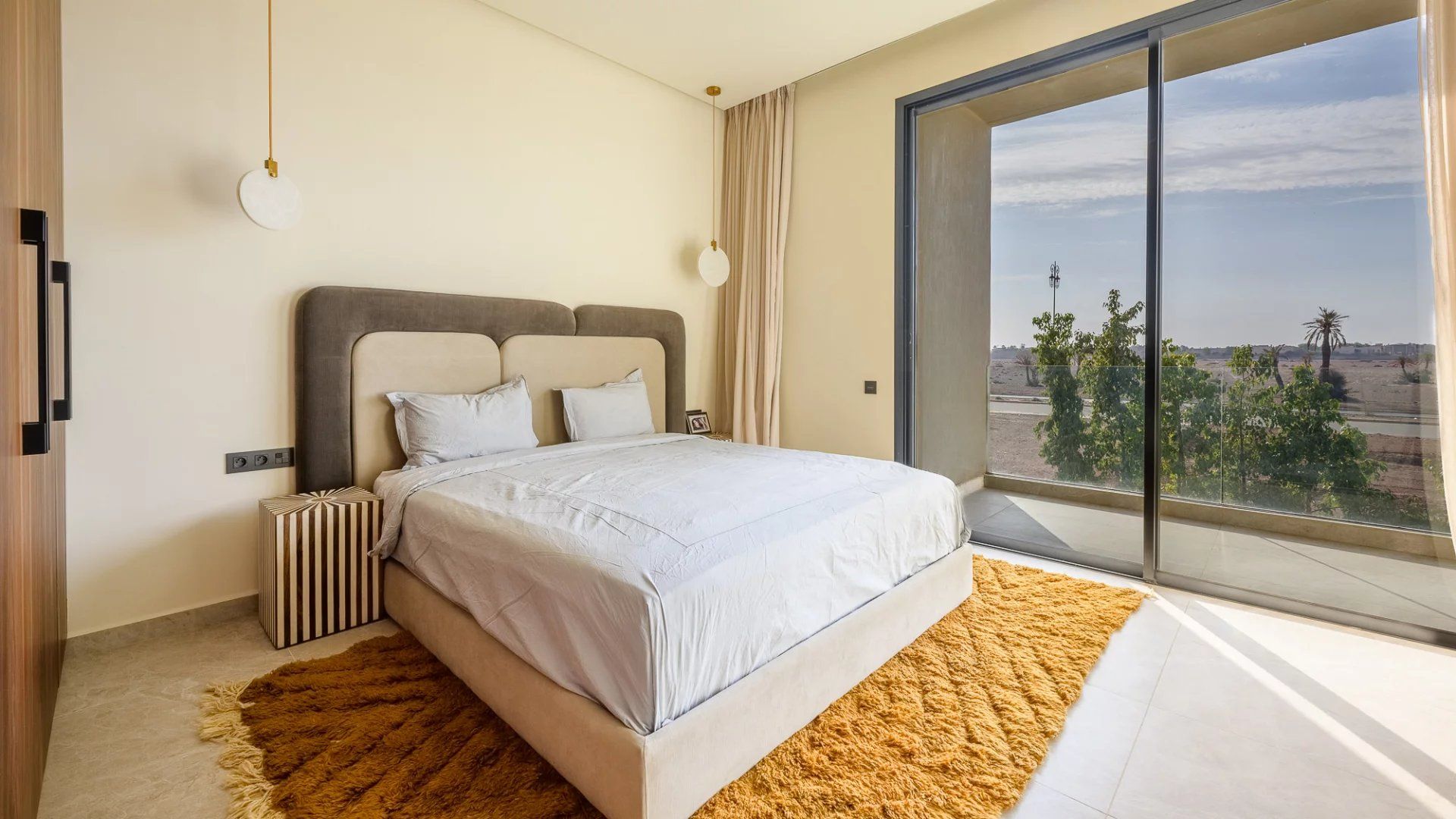 Louer Villa 8&nbsp;pièces 350&nbsp;m² Marrakech