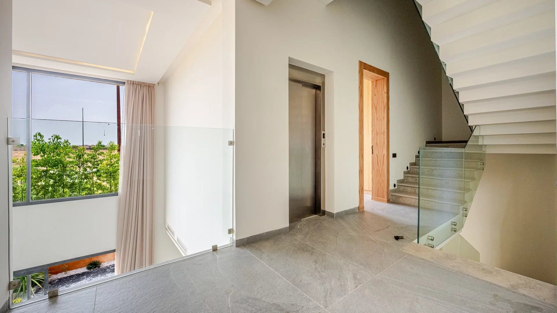 Louer Villa 8&nbsp;pièces 350&nbsp;m² Marrakech