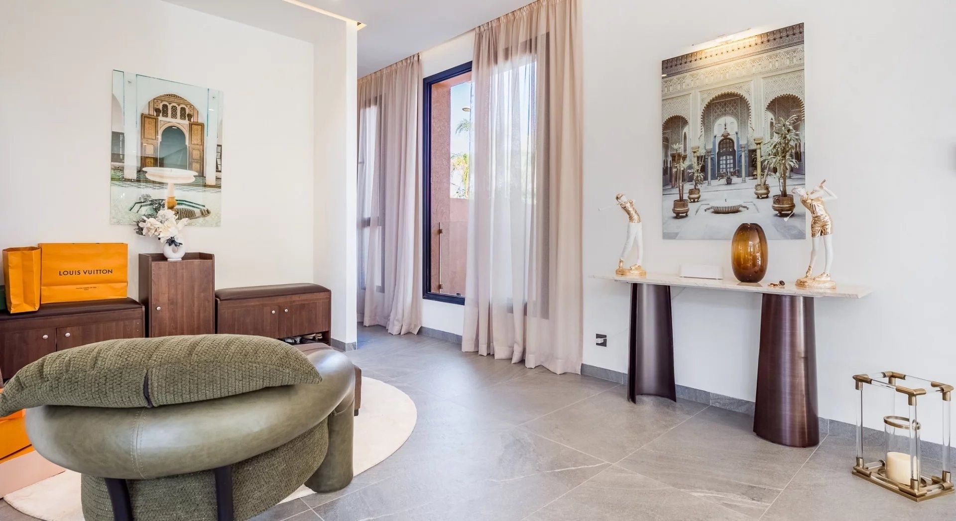 Rent Villa 8&nbsp;rooms 350&nbsp;m² Marrakech