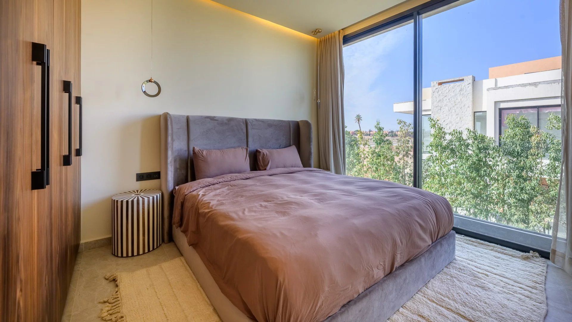 Louer Villa 8&nbsp;pièces 350&nbsp;m² Marrakech