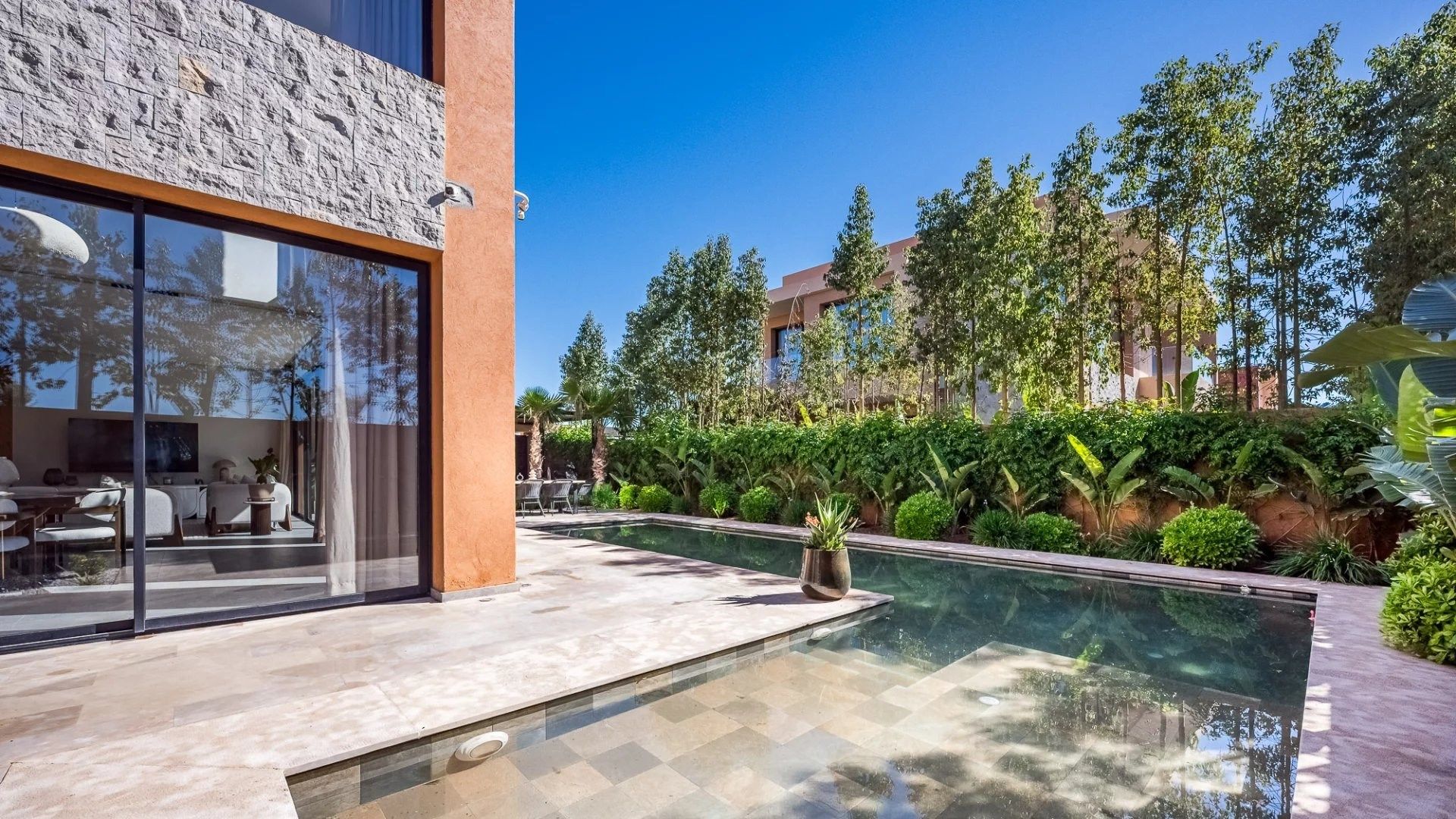 Rent Villa 8&nbsp;rooms 350&nbsp;m² Marrakech