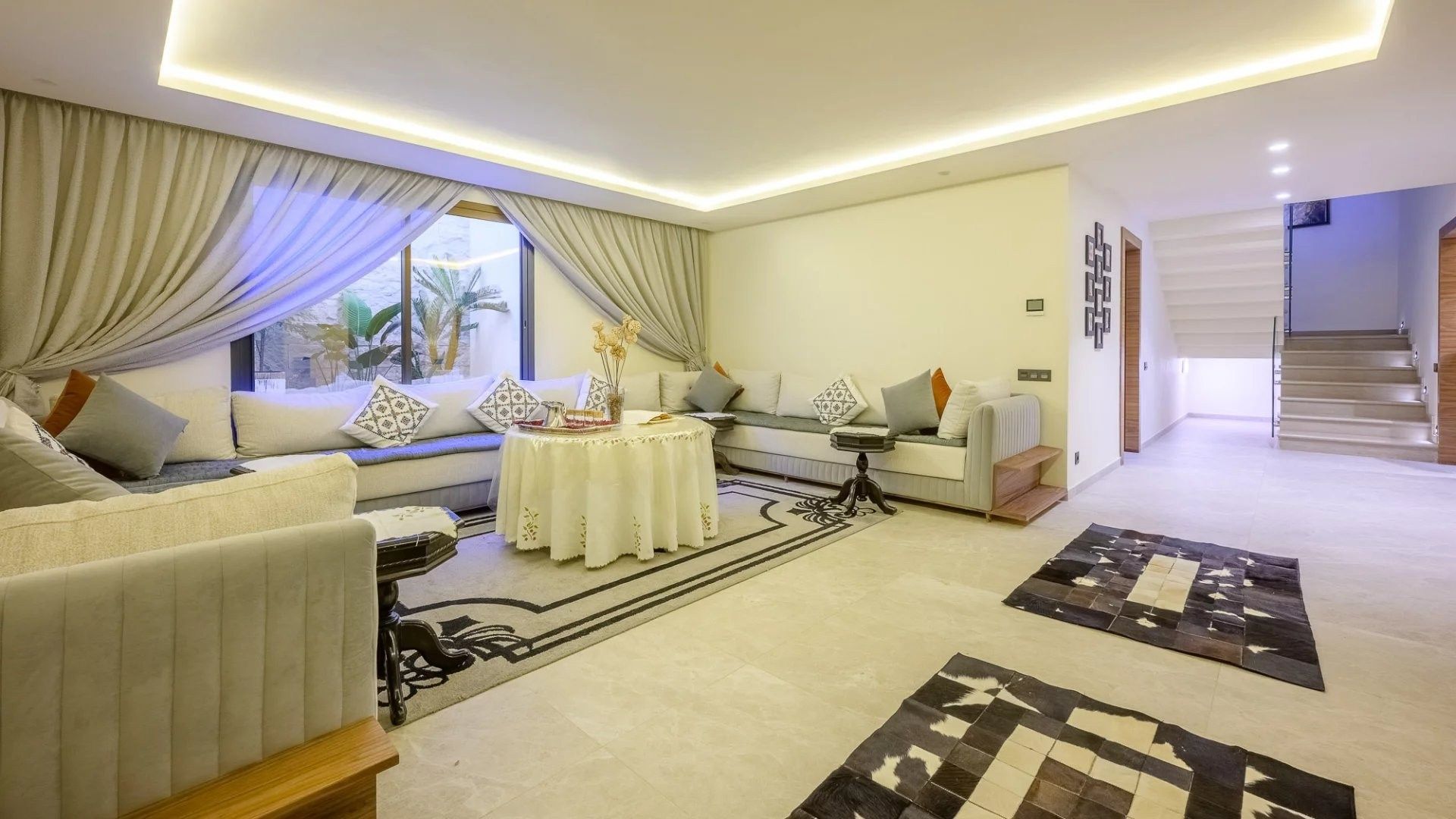 Louer Villa 8&nbsp;pièces 350&nbsp;m² Marrakech