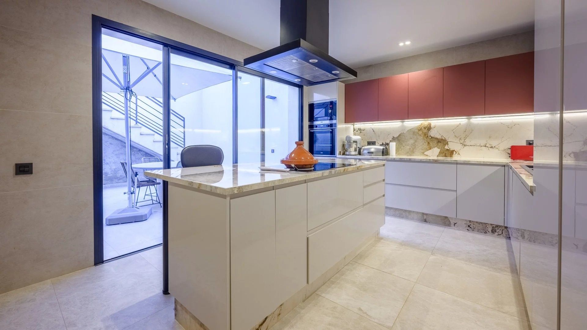 Louer Villa 8&nbsp;pièces 350&nbsp;m² Marrakech