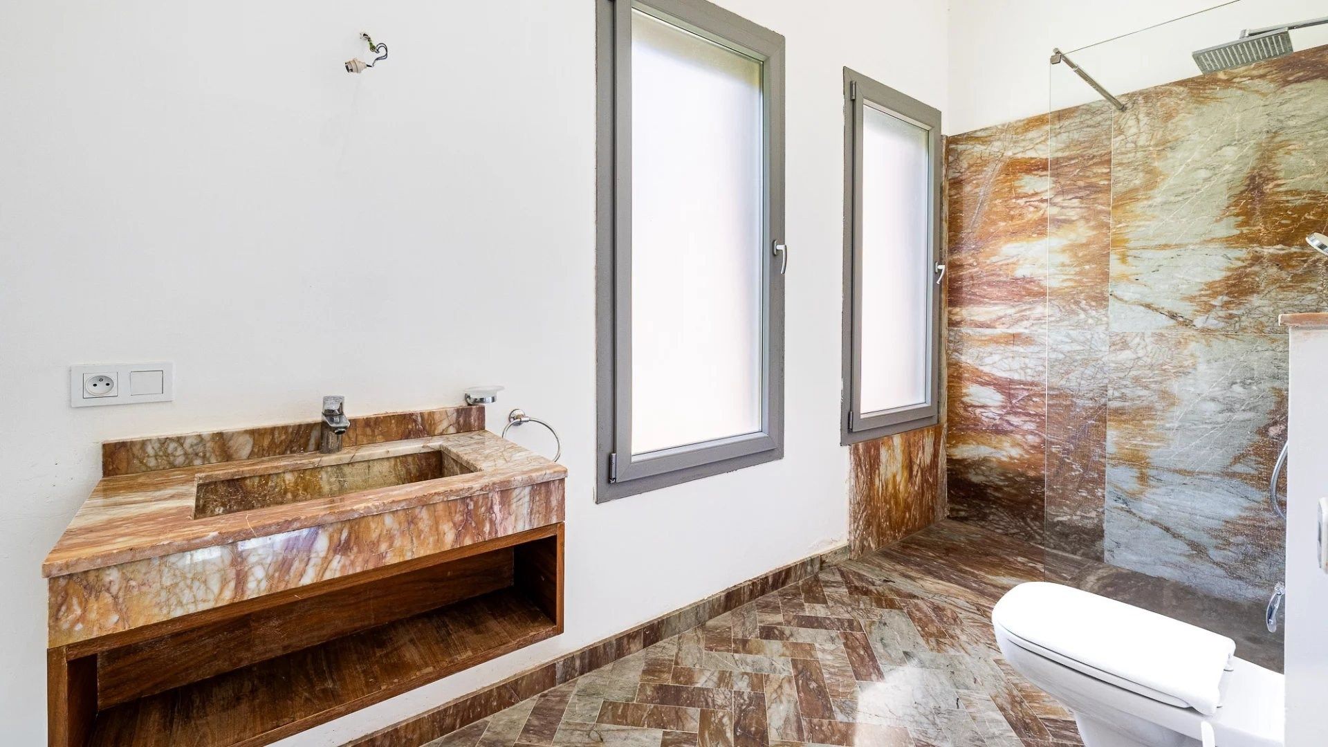 Louer Villa 8&nbsp;pièces 450&nbsp;m² Marrakech