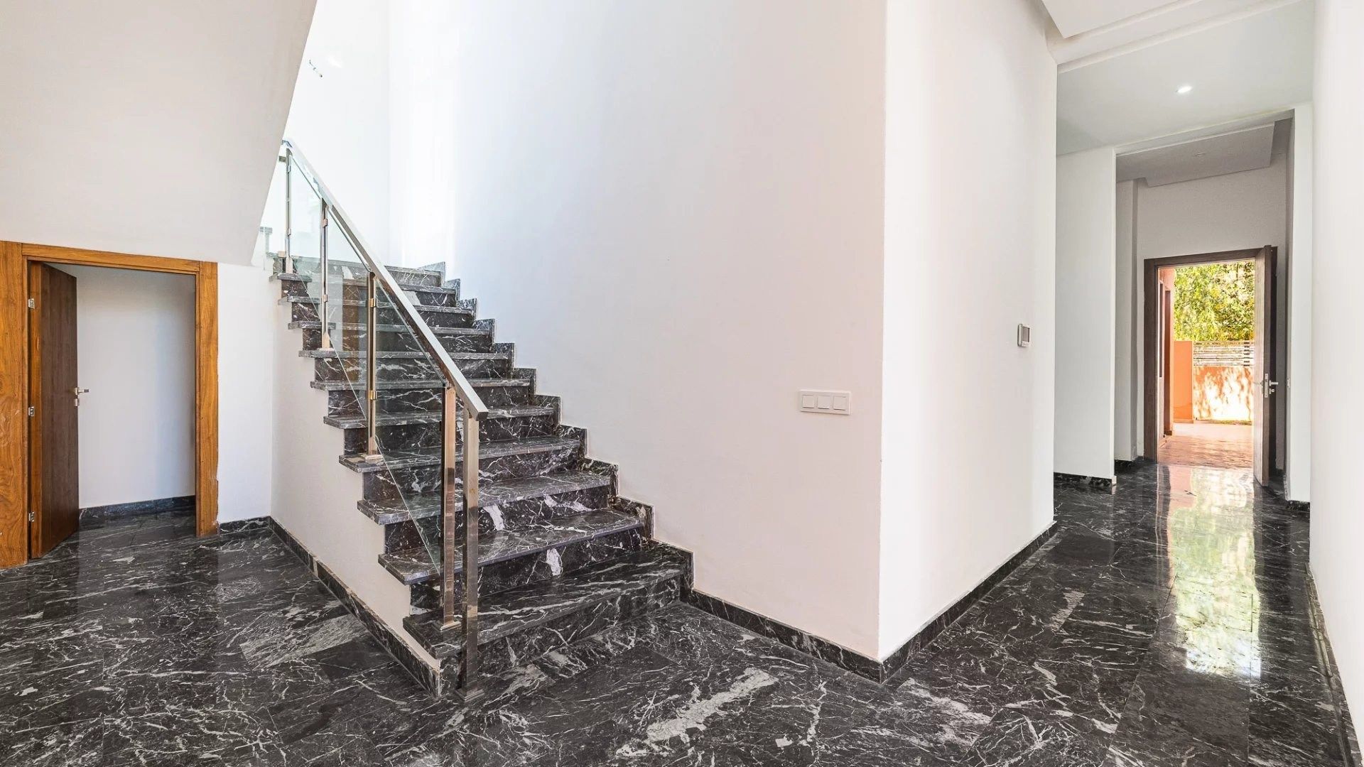 Louer Villa 8&nbsp;pièces 450&nbsp;m² Marrakech